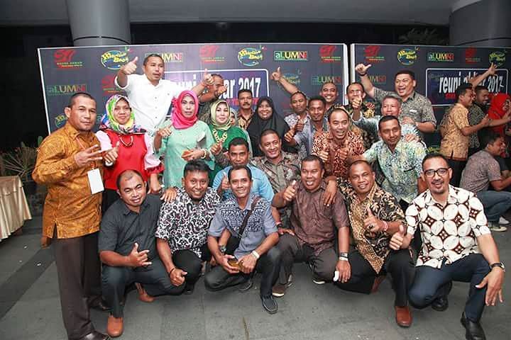 Merajut Kisah Lama, Membangun Semangat Baru: Sorotan Alumni Pekan Ini!